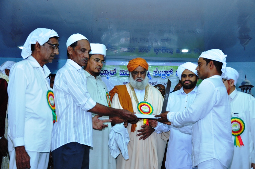 ಸೈಯದ್ ಮದನಿ ಸುನ್ನಿ ಸೆಂಟ್ರಲ್‌ನಿಂದ ಸಾಮೂಹಿಕ ವಿವಾಹ